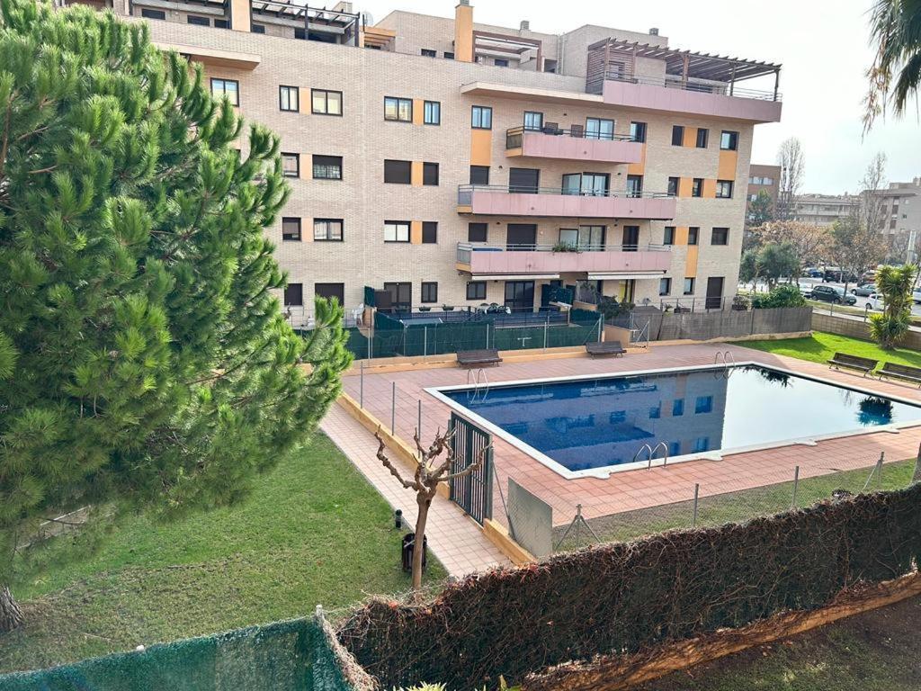 Apartamentos Los Tulipanes 살루 외부 사진